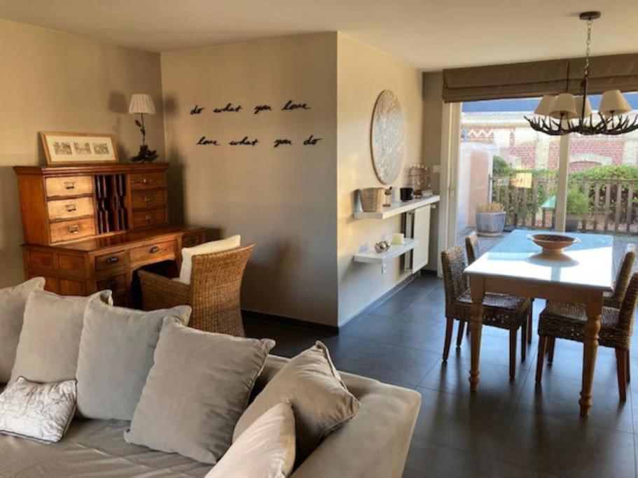 Agreable Et Spacieuse Maison Centre Ville Saint-Omer Exterior foto